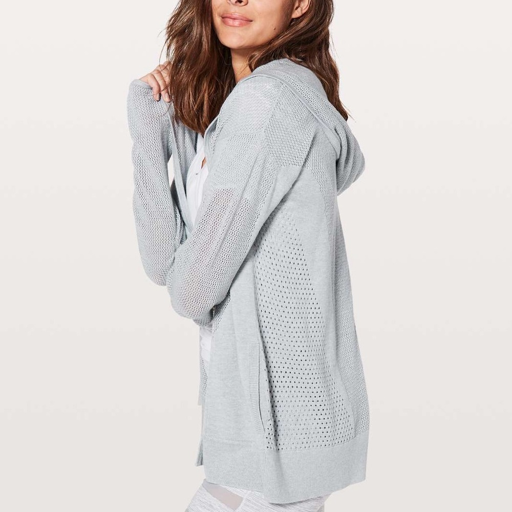 Lululemon Still Movement Wrap